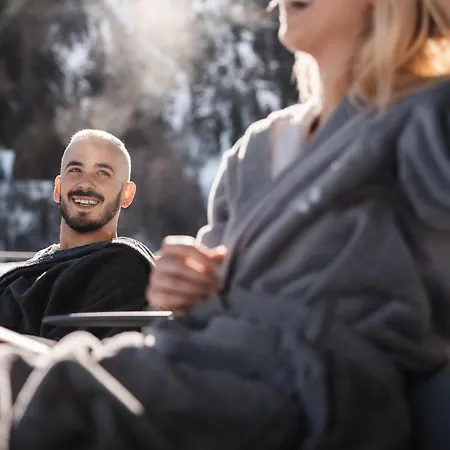 أنتوني لايف&ستايل