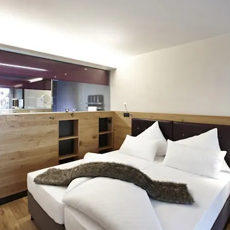 Anthony's Life&style Hotel 4*