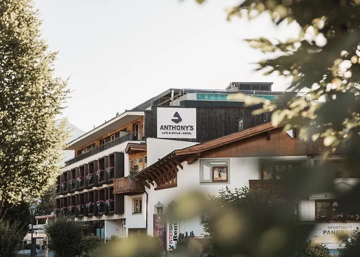 Anthony's Life&style Hotel 4*